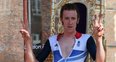 Bradley Wiggins wins gold