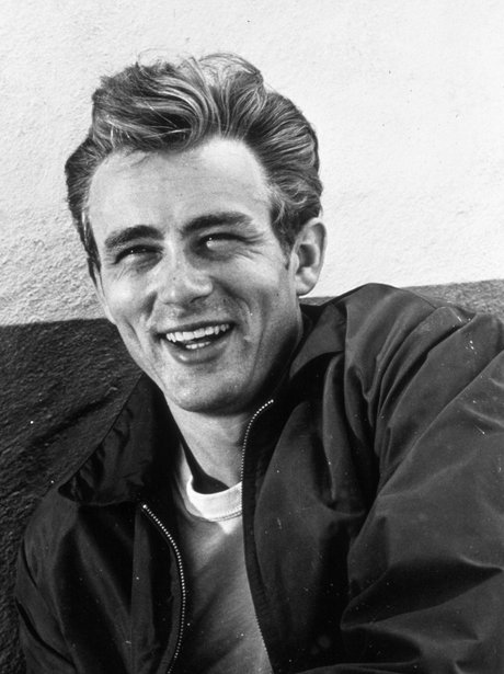 James Dean - 15 Iconic Pictures From The 1950s - Heart